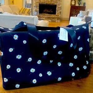 alice + olivia NWT duffel bag and hat